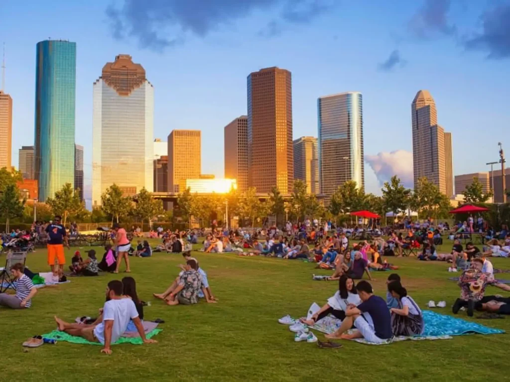 houston packing tips